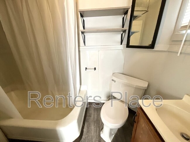 Foto del edificio - 517 S 40th W Ave