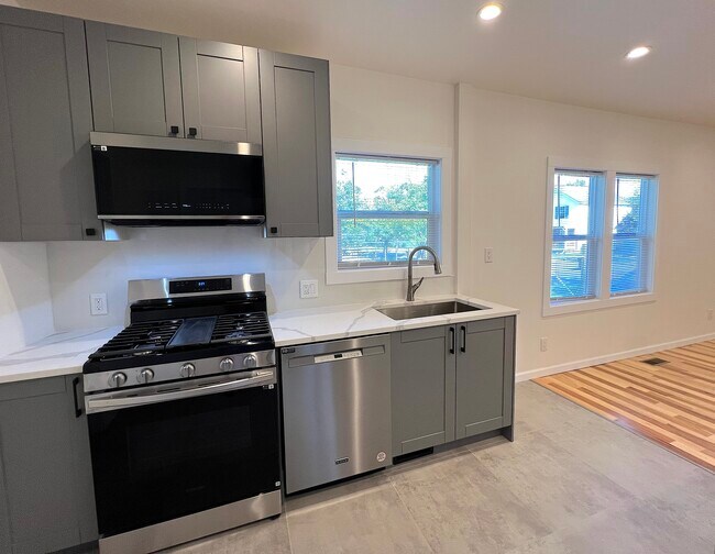 Foto del edificio - 3787 Maxwell St