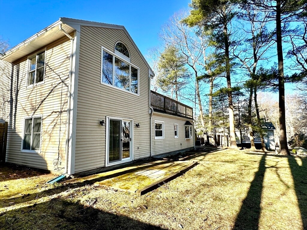 13 Cobblers Ln Unit 1, Beverly, MA 01915 Room for Rent in Beverly, MA