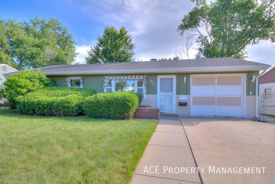 Foto principal - 2832 Willow Ave