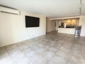 Building Photo - 1350 Ala Moana Blvd