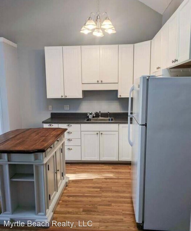 Building Photo - Studio, 1 bath House - 1850 Colony Drive U...