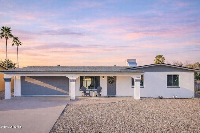 Foto del edificio - 3430 E Poinsettia Dr