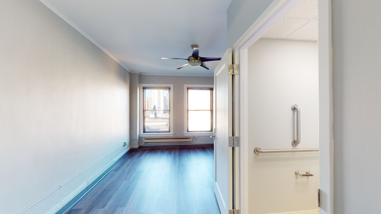 Photo - 5401 Cornell by 3L Living Apartments