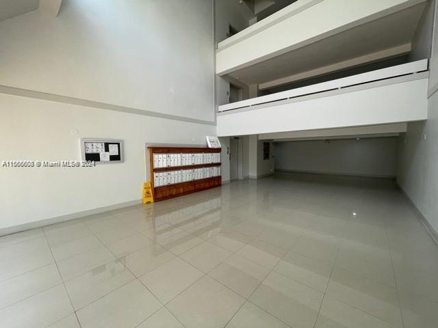 Foto del edificio - 303 Racquet Club Rd