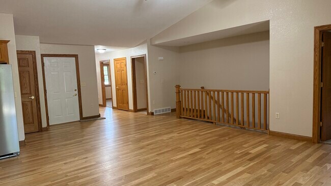 Building Photo - 422 Callaway Blvd