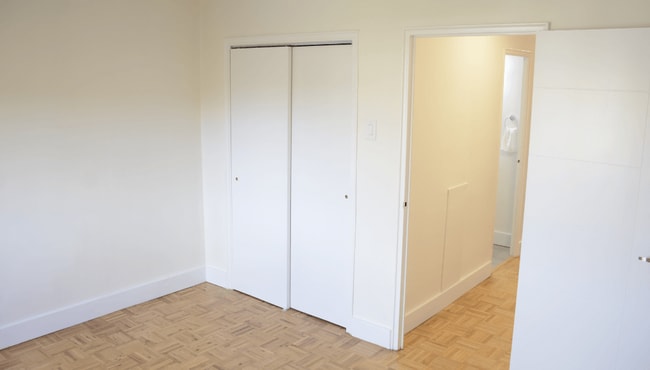 Photo du bâtiment - Brentwood