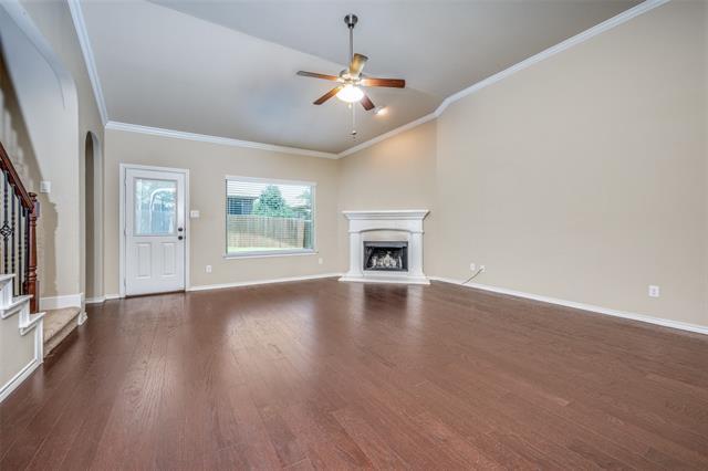 Foto del edificio - 5901 Longmont Dr