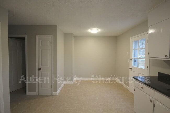 Building Photo - 201 Barnhardt Cir