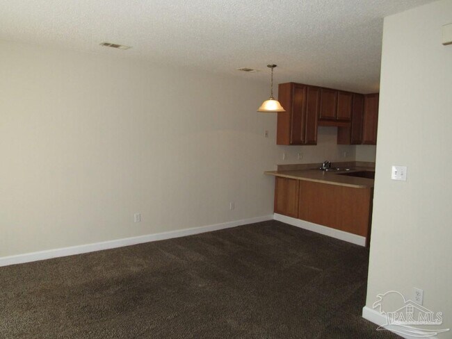 Building Photo - 6346 W Fairfield Dr