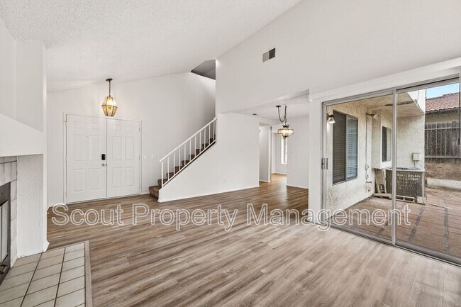 Foto del edificio - 27099 Rainbow Creek Dr