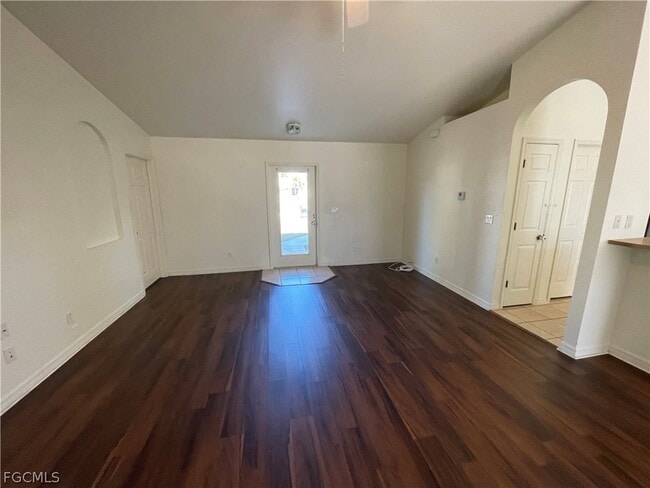 Foto del edificio - 1428 SW 29th St