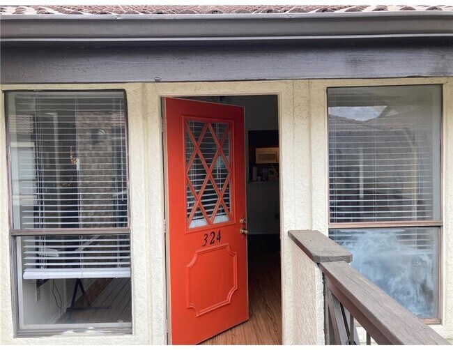 Foto del edificio - 806 W 24th St