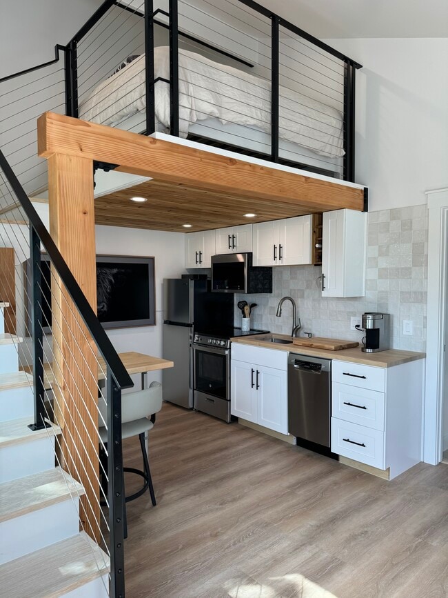 Foto del edificio - 245 Country Hills Ln