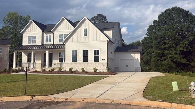 Foto del edificio - 5365 Travers Ln