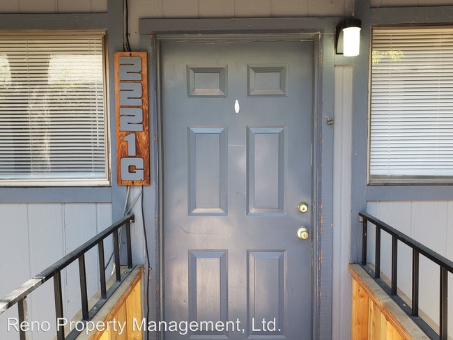 Building Photo - 2 br, 1 bath House - 2221 Kietzke Ln Unit G