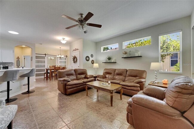 Foto del edificio - 2068 Sifield Greens Way