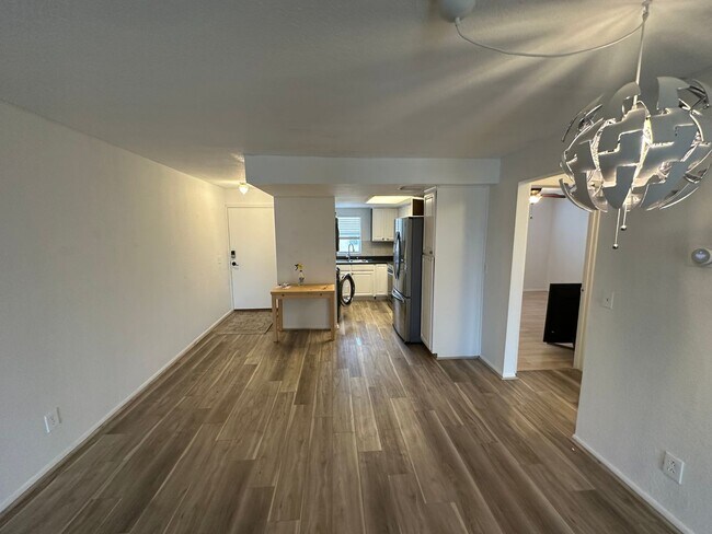 Foto del edificio - 2 bed 2 bath Condo