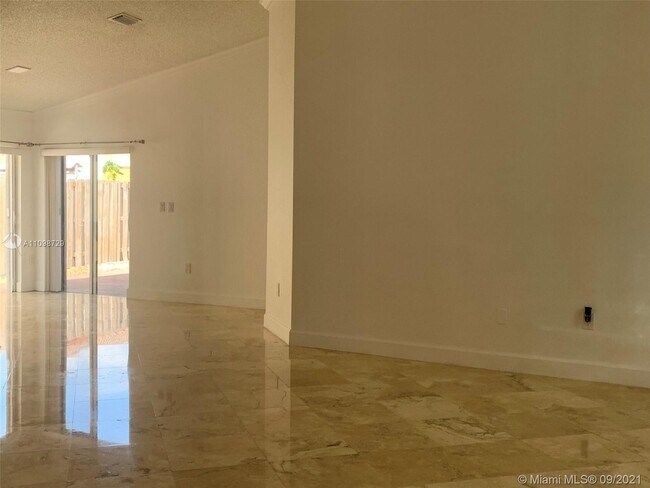 Building Photo - 2949 NW 99th Ave