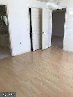 Building Photo - 10009 Vanderbilt Cir