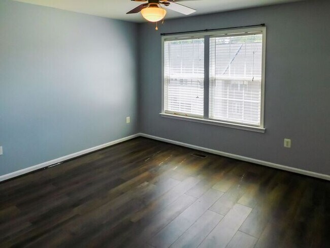 Building Photo - 22750 Bayside Way