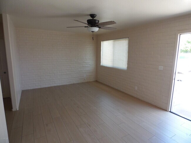 Foto del edificio - 438 S Hobson