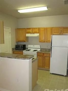 Building Photo - 18021 Villa Creek Dr