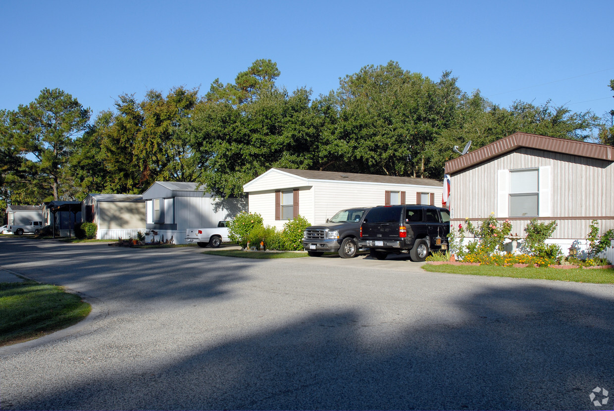 Foto principal - Spring Oaks Mobile Home & RV Park