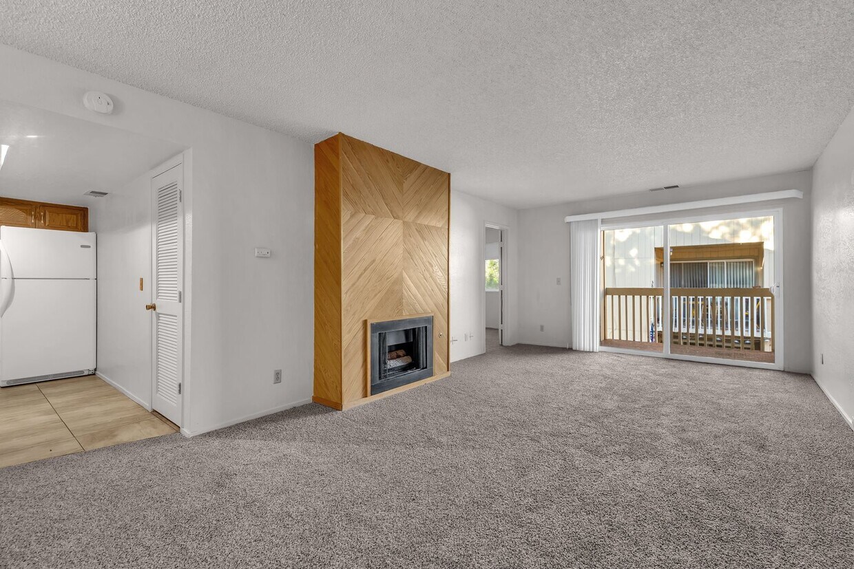 Primary Photo - 2bed, 2bath condo with W/D, Balsony and ri...