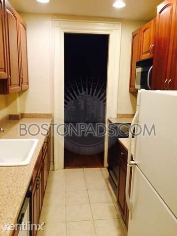 Building Photo - 375 Commonwealth Ave