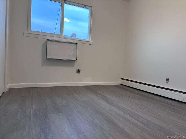 Foto del edificio - 81-05 149th Ave