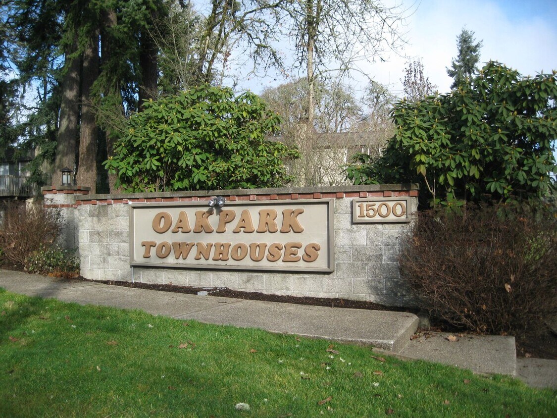 Foto principal - 2 Bedroom 2.5 Bathroom Townhome