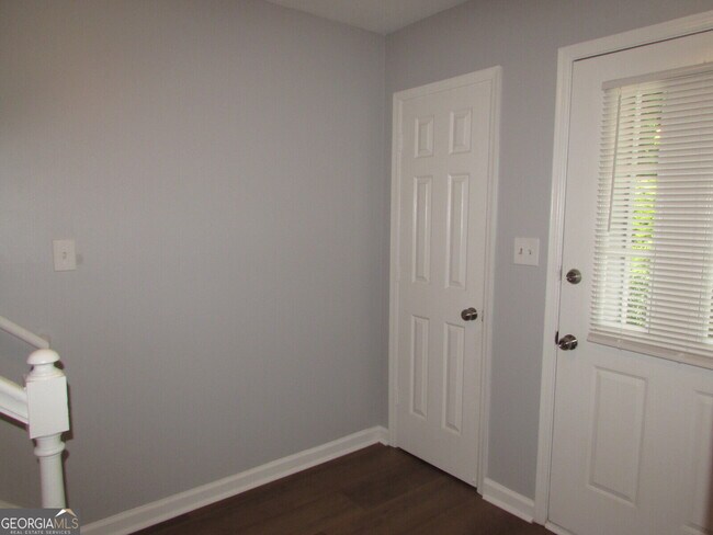 Building Photo - 1771 Twin Brooks Dr SE