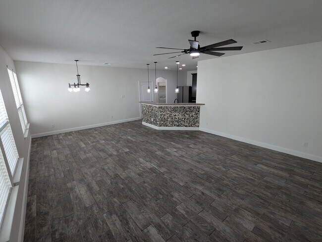 Foto del edificio - 10940 Kinston St
