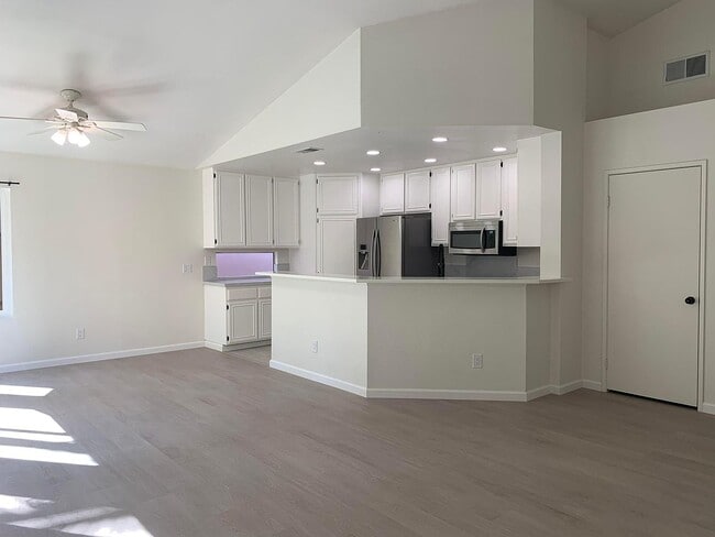 Foto del edificio - 2529 Promontory Ridge Way