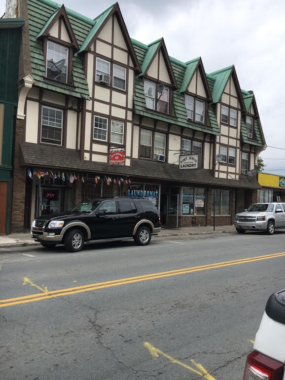 Primary Photo - 174 Pike St
