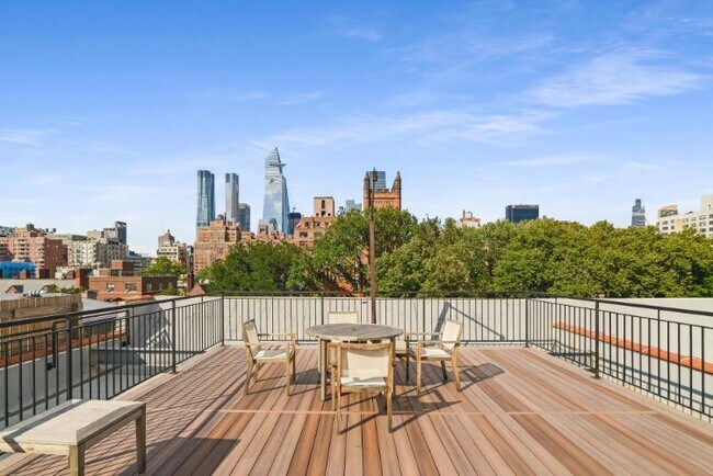 Foto del edificio - 422 W 20th St