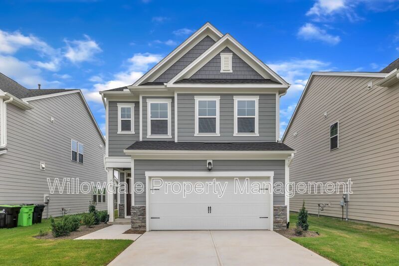 Primary Photo - 749 Swim Cave Ln