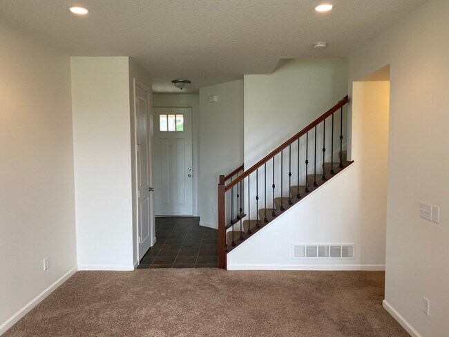 Foto del edificio - 3177 Countryside Ave