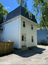 Building Photo - 4 Harvard Pl