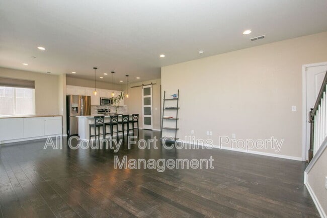 Building Photo - 5428 Eagle Creek Dr