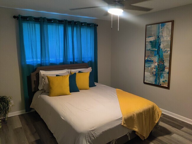 Bedroom 1 - 6912 Lyster Cir N