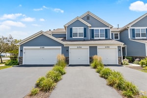 Building Photo - 2370 Overlook Ct