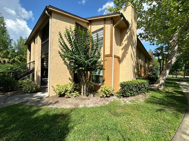 Foto del edificio - 4800 S Semoran Blvd