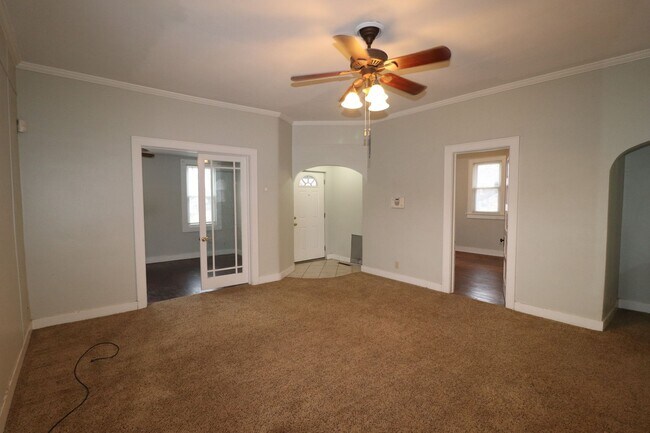 Building Photo - Home for Rent
