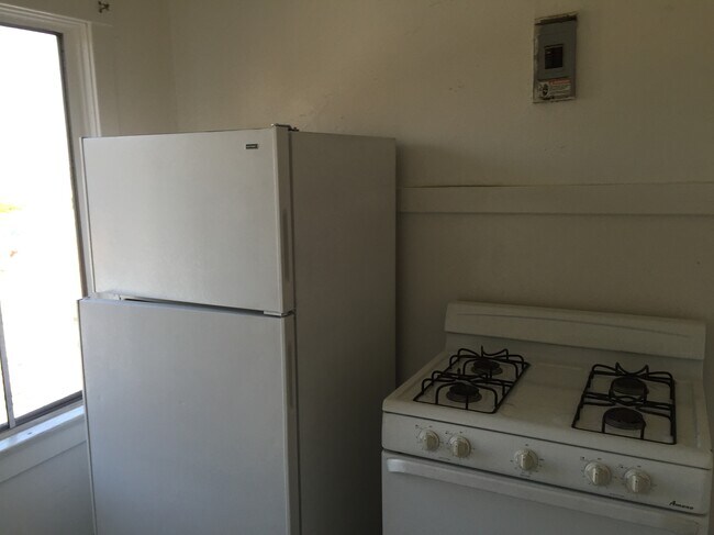 Foto del edificio - 1411 W 3rd St