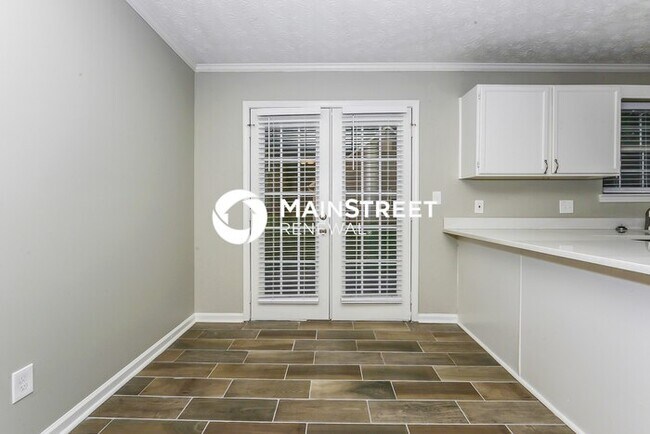Building Photo - 3 Bedroom Pet-Friendly Home in Stockbridge...
