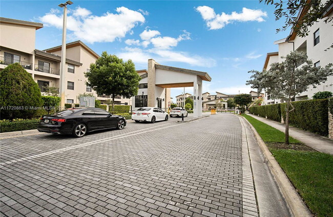 Photo - 7925 NW 104th Ave Apartment