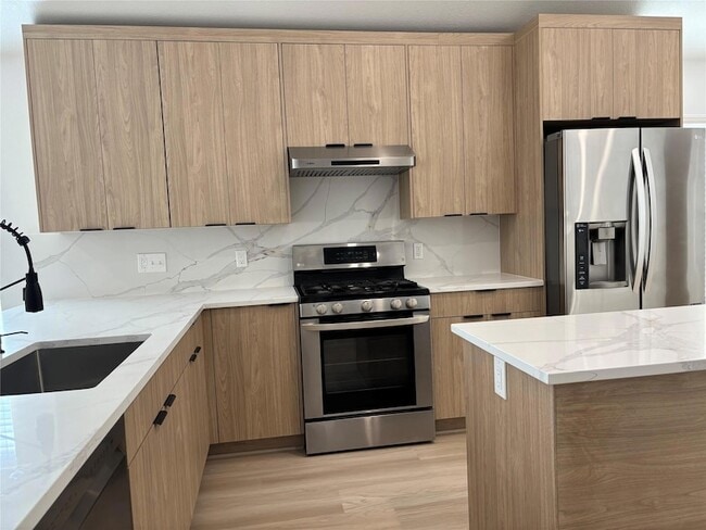 Building Photo - 1717 Bowerton Dr