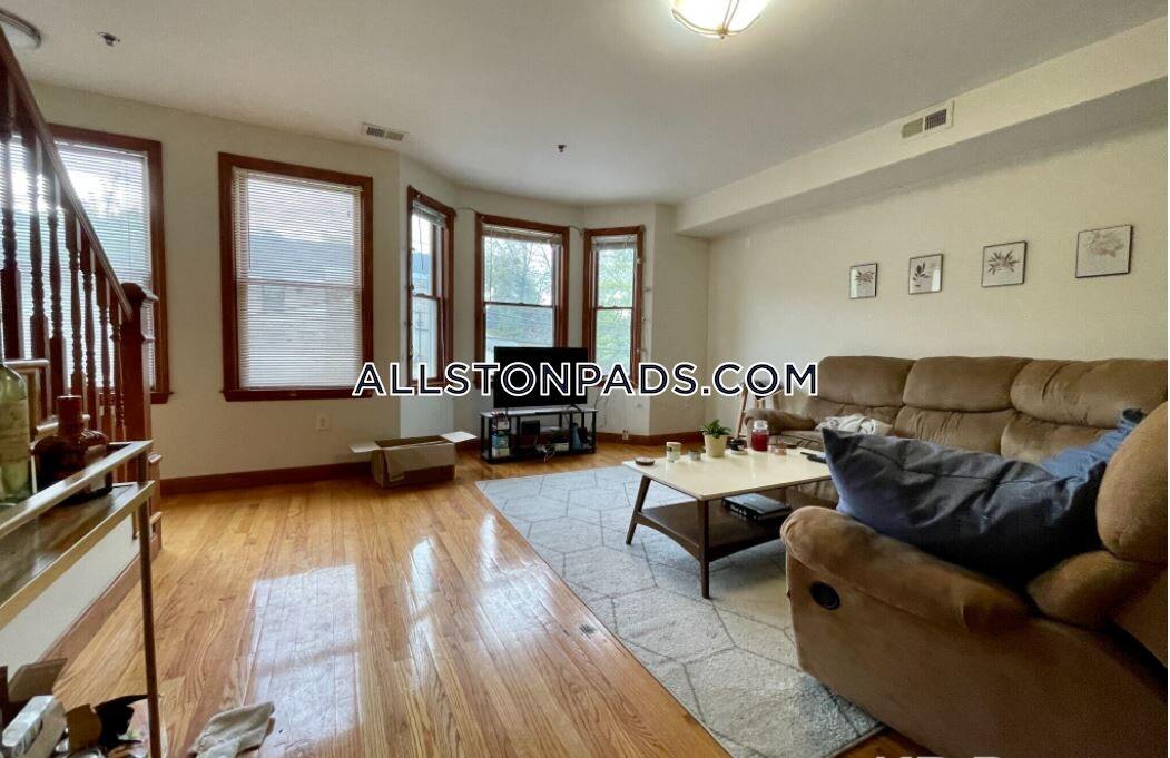 Foto principal - 102 Allston St